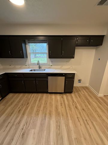 303 Lee Road 0942, Smiths Station, AL 36877