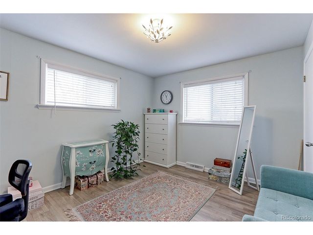 3333 W Wagon Trail Dr, Englewood, CO 80110