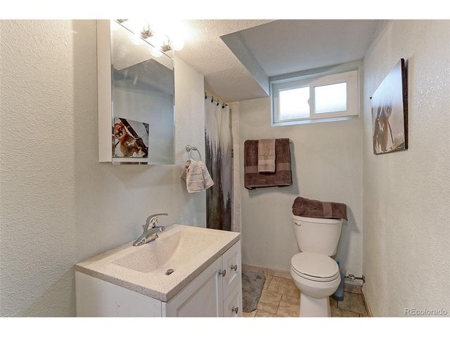 3333 W Wagon Trail Dr, Englewood, CO 80110