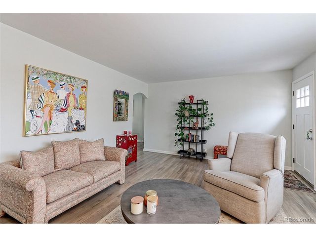3333 W Wagon Trail Dr, Englewood, CO 80110
