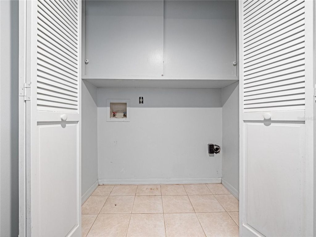 Image 4 of property listing at 2815 MARSALA COURT 2815, Orlando, FL 32806