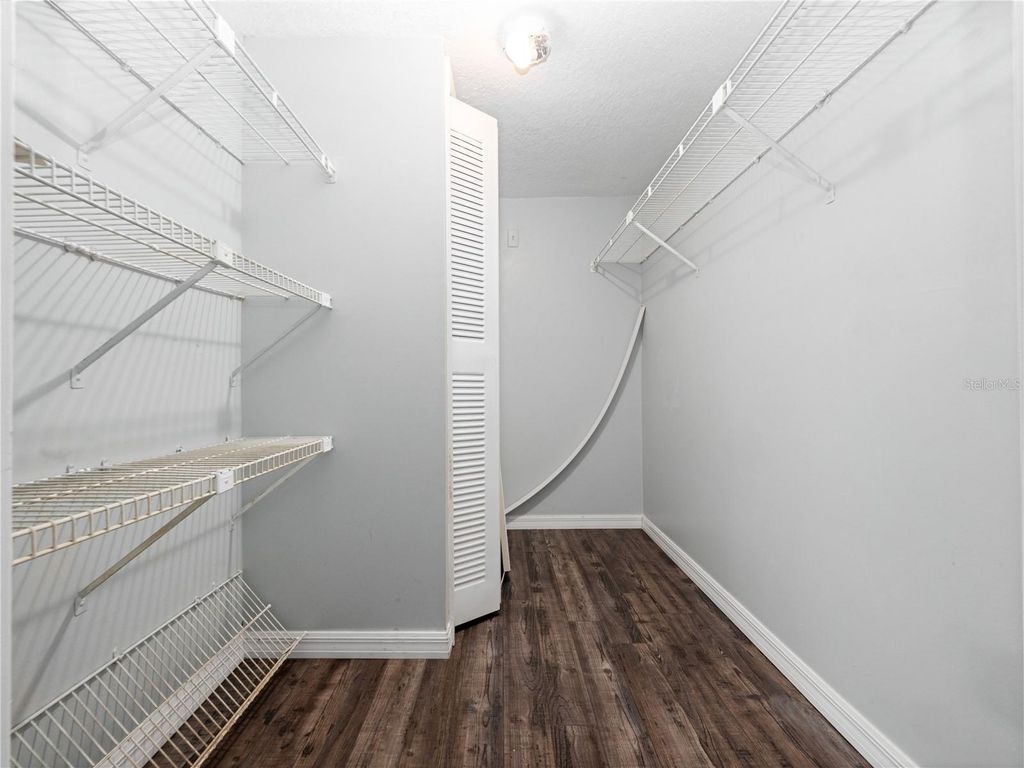 Image 8 of property listing at 2815 MARSALA COURT 2815, Orlando, FL 32806