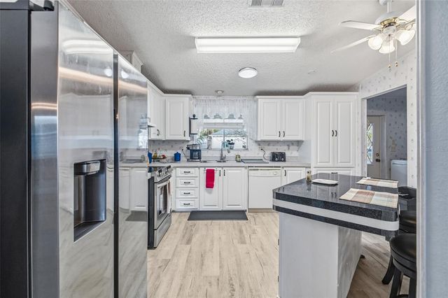 2457 IVYWOOD DRIVE, Brooksville, FL 34604