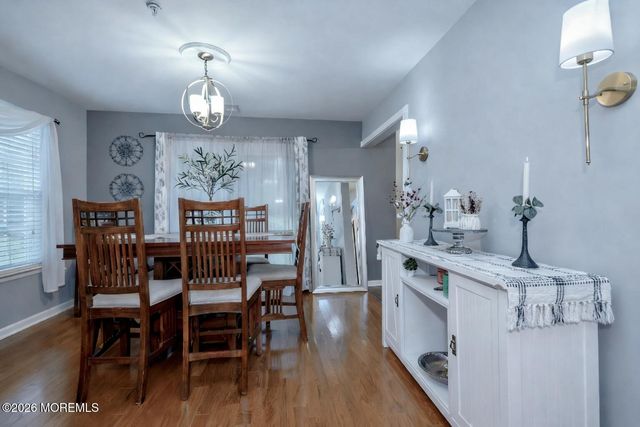 2007 Grassy Hollow Drive, Toms River, NJ 08755