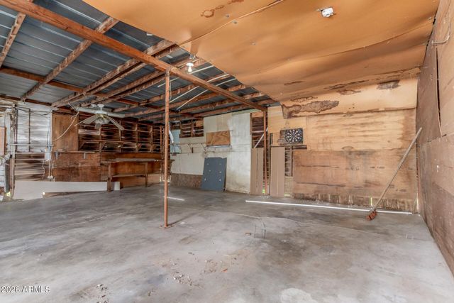 6633 W NANCY Road, Glendale, AZ 85306