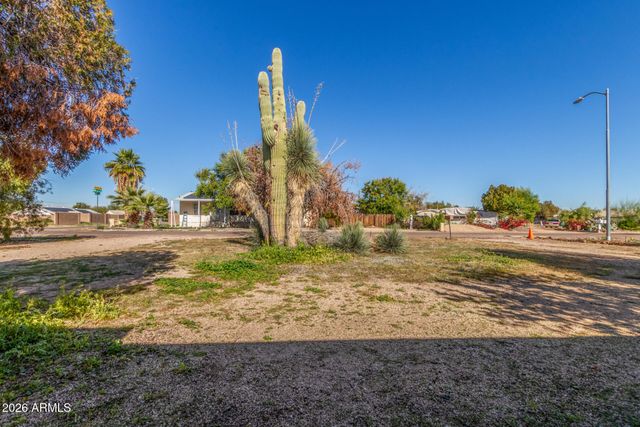 6633 W NANCY Road, Glendale, AZ 85306