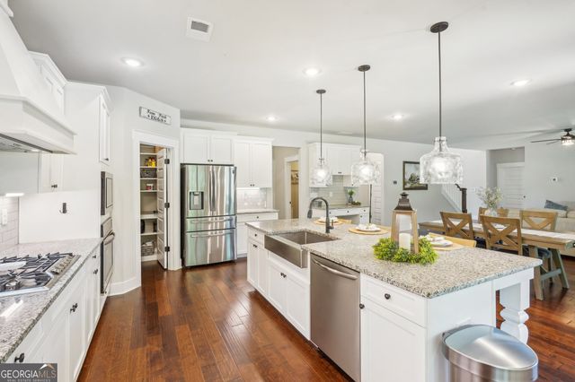 57 Barnsley Farms Drive, Senoia, GA 30276