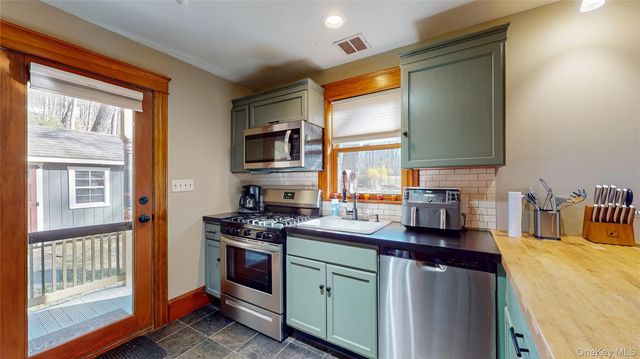 1193 South Road, Wurtsboro, NY 12790