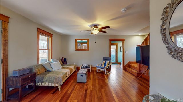 1193 South Road, Wurtsboro, NY 12790