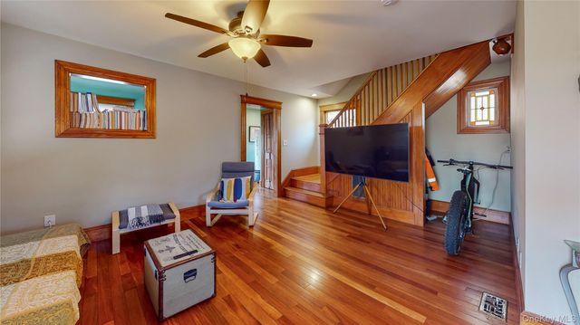 1193 South Road, Wurtsboro, NY 12790