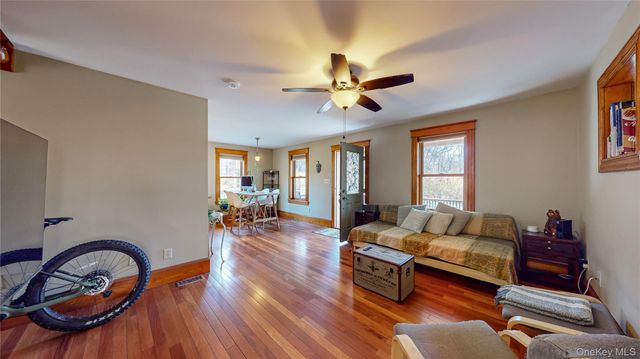 1193 South Road, Wurtsboro, NY 12790