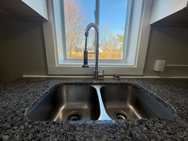 950 E Warren Street, Martinsville, IN 46151