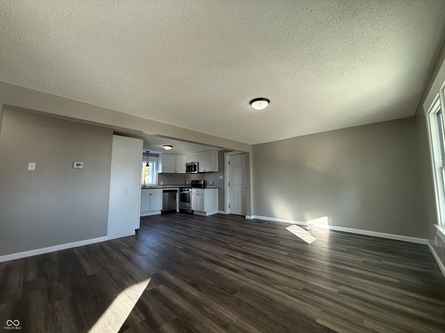 950 E Warren Street, Martinsville, IN 46151