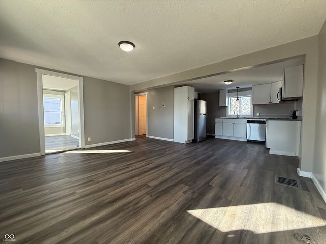 950 E Warren Street, Martinsville, IN 46151