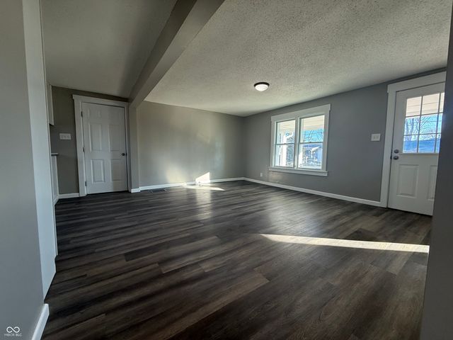 950 E Warren Street, Martinsville, IN 46151