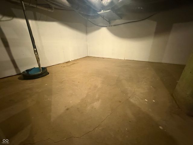 950 E Warren Street, Martinsville, IN 46151