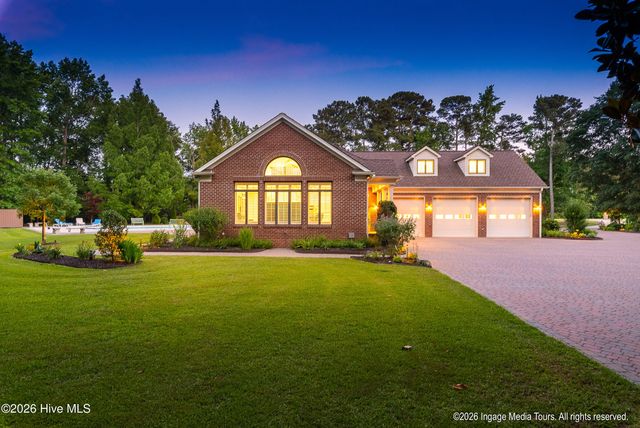 1535 Mclawhorn Farm Road, Greenville, NC 27858