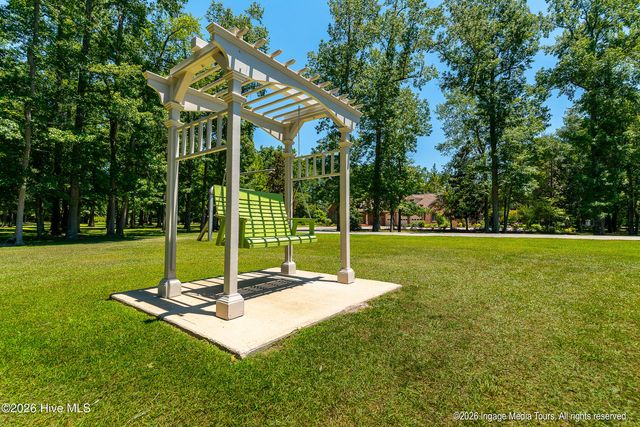 1535 Mclawhorn Farm Road, Greenville, NC 27858