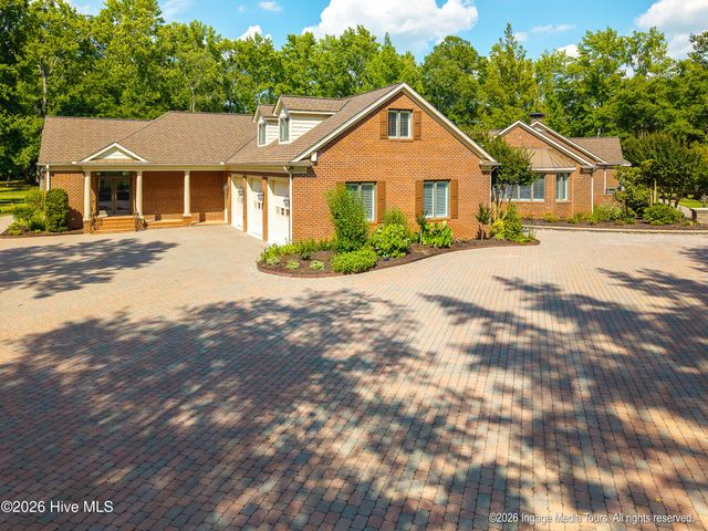 1535 Mclawhorn Farm Road, Greenville, NC 27858