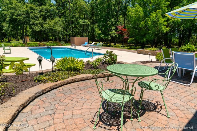 1535 Mclawhorn Farm Road, Greenville, NC 27858
