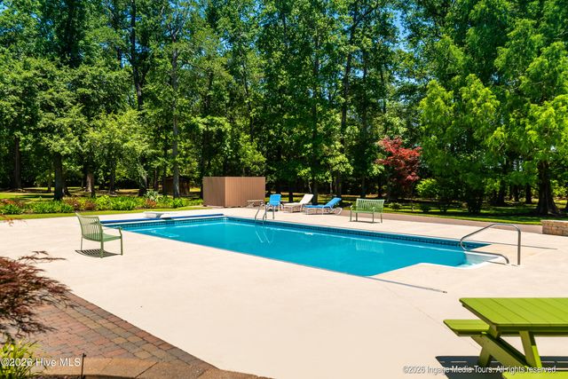 1535 Mclawhorn Farm Road, Greenville, NC 27858