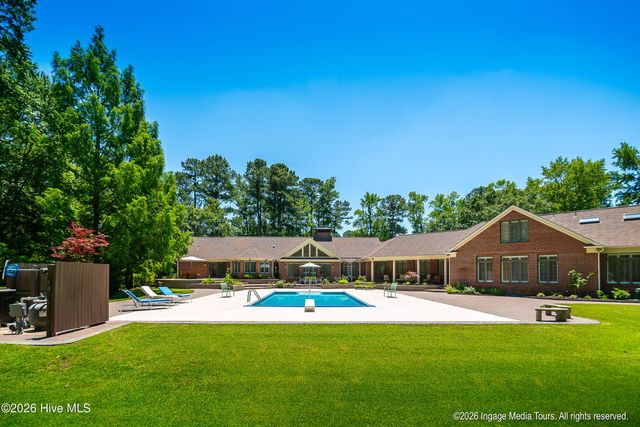 1535 Mclawhorn Farm Road, Greenville, NC 27858