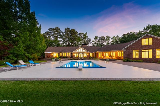 1535 Mclawhorn Farm Road, Greenville, NC 27858