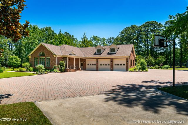 1535 Mclawhorn Farm Road, Greenville, NC 27858
