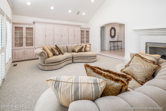 1535 Mclawhorn Farm Road, Greenville, NC 27858