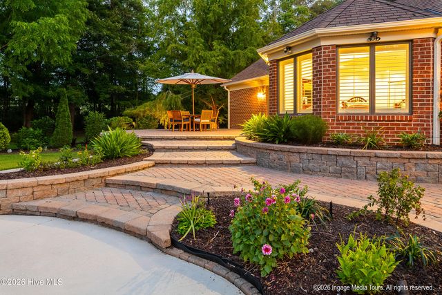 1535 Mclawhorn Farm Road, Greenville, NC 27858