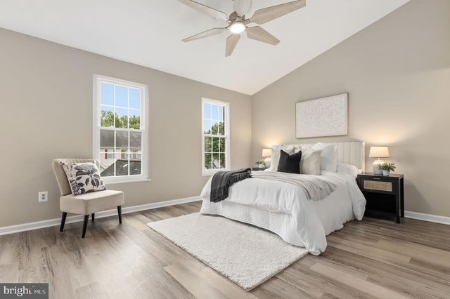 8 WINTER GARDEN CT, Olney, MD 20832