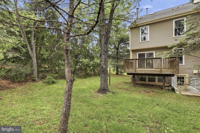 8 WINTER GARDEN CT, Olney, MD 20832