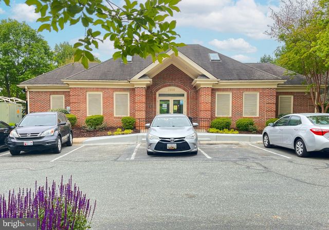 8 WINTER GARDEN CT, Olney, MD 20832