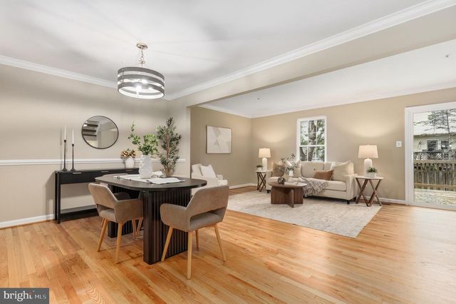 8 WINTER GARDEN CT, Olney, MD 20832