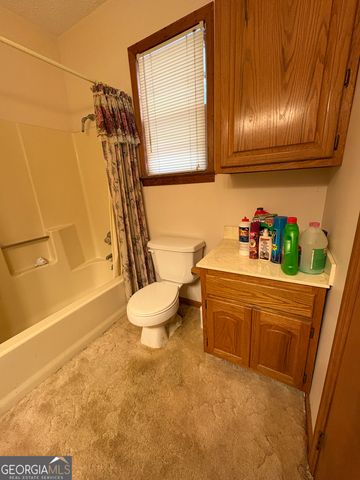 5735 Fitzgerald Street, Eastman, GA 31023