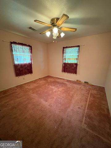 5735 Fitzgerald Street, Eastman, GA 31023