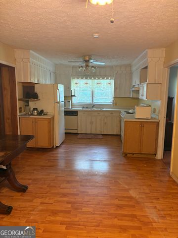 5735 Fitzgerald Street, Eastman, GA 31023