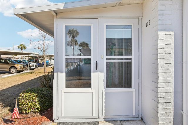 202 BEDFORD TRAIL 116, Sun City Center, FL 33573