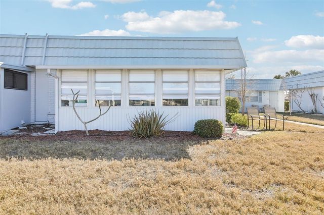 202 BEDFORD TRAIL 116, Sun City Center, FL 33573