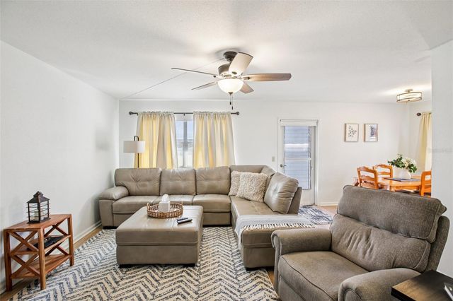 202 BEDFORD TRAIL 116, Sun City Center, FL 33573