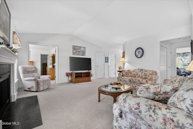 1 Slatestone Drive, Scotia, NY 12302