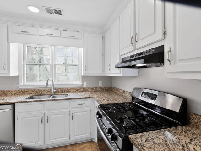 5132 Christian Springs Lane, Lithonia, GA 30038