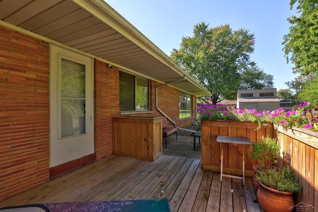 2671 Haenlein Drive, Saginaw Twp, MI 48603