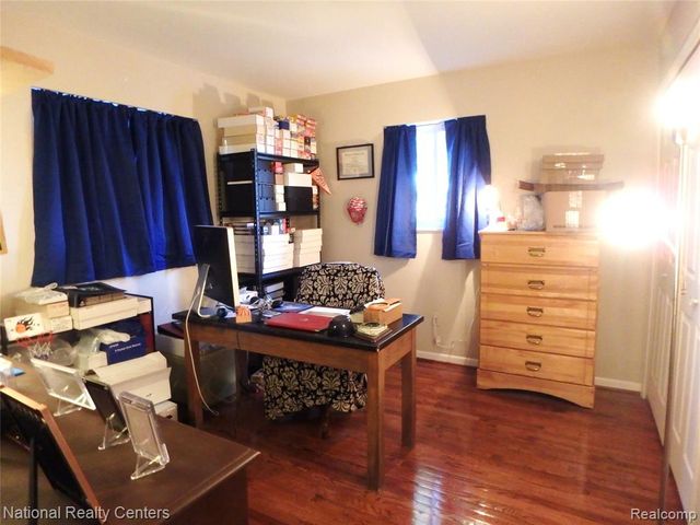 3522 Lorena Drive, Waterford, MI 48329