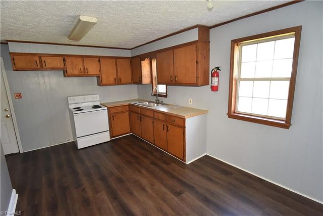 2830 Patria Street, Winston-salem, NC 27127