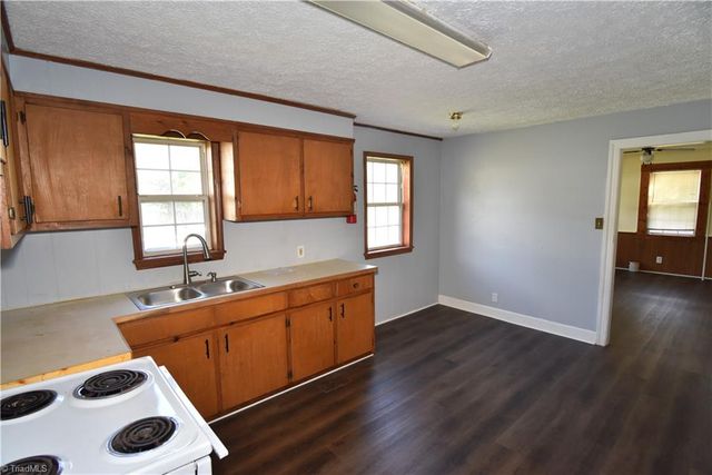 2830 Patria Street, Winston-salem, NC 27127