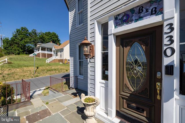 330 MECHANIC ST, Luray, VA 22835