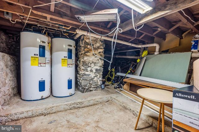 330 MECHANIC ST, Luray, VA 22835