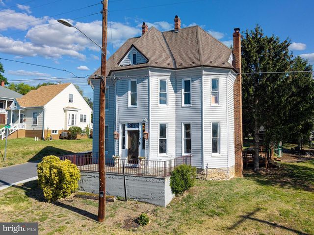 330 MECHANIC ST, Luray, VA 22835