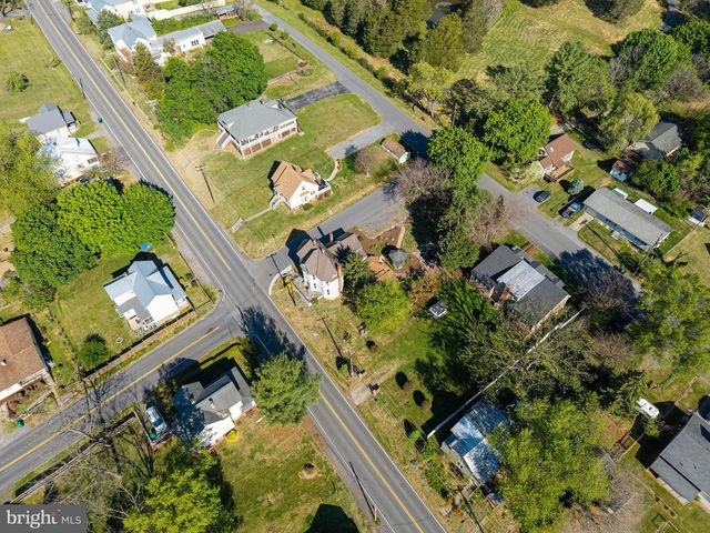 330 MECHANIC ST, Luray, VA 22835